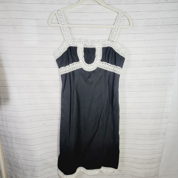 LOFT 100% LINEN BLACK DRESS, W CROCHET LACE DETAILS, SZ 6P - Picture 1 of 16